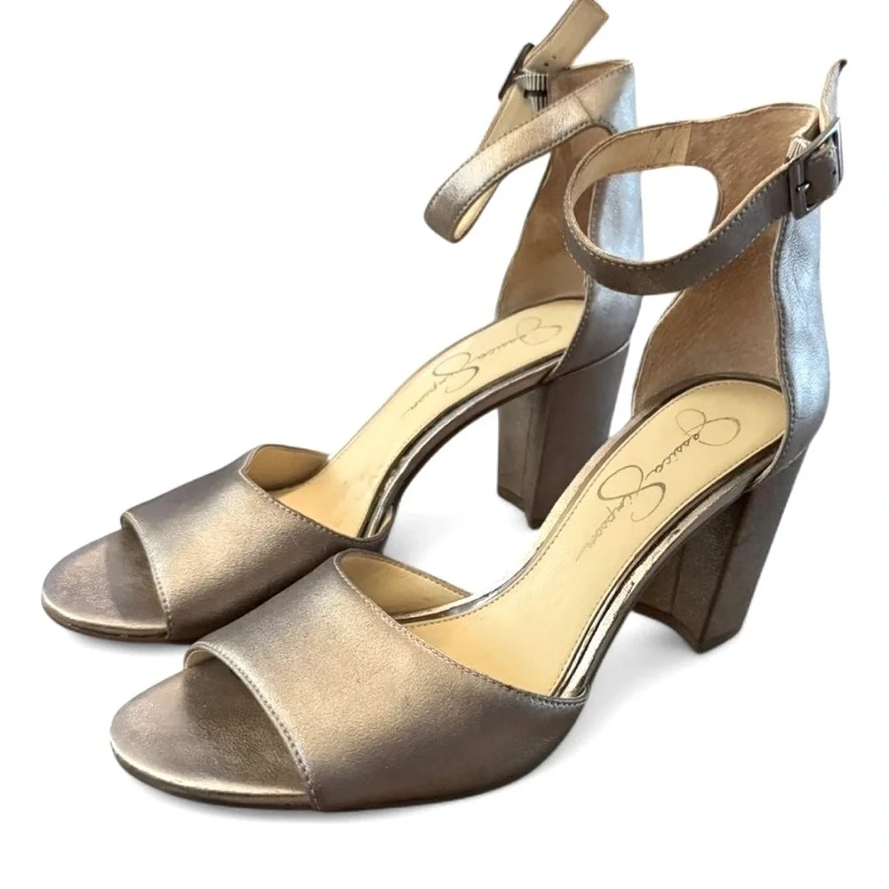 Jessica Simpson: Sherron - Mineral New Shimmer Sand Heels Sz 9.5M